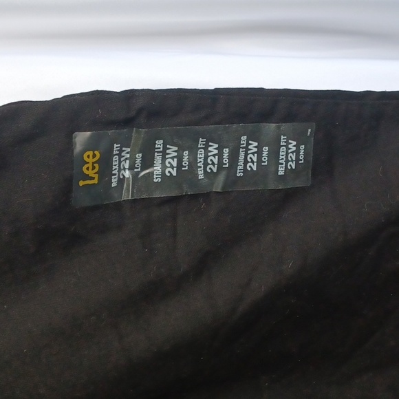 NWT Lee Plus Size Relaxed Fit Straight Leg Jean, 22W long, black - Picture 3 of 4